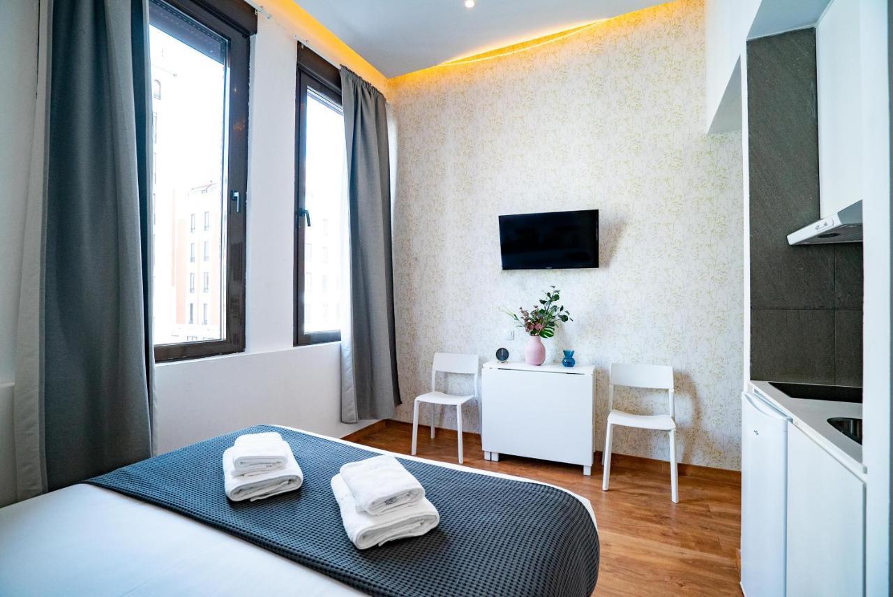 Smartr Madrid Gran Via 47 Lejlighedshotel Eksteriør billede