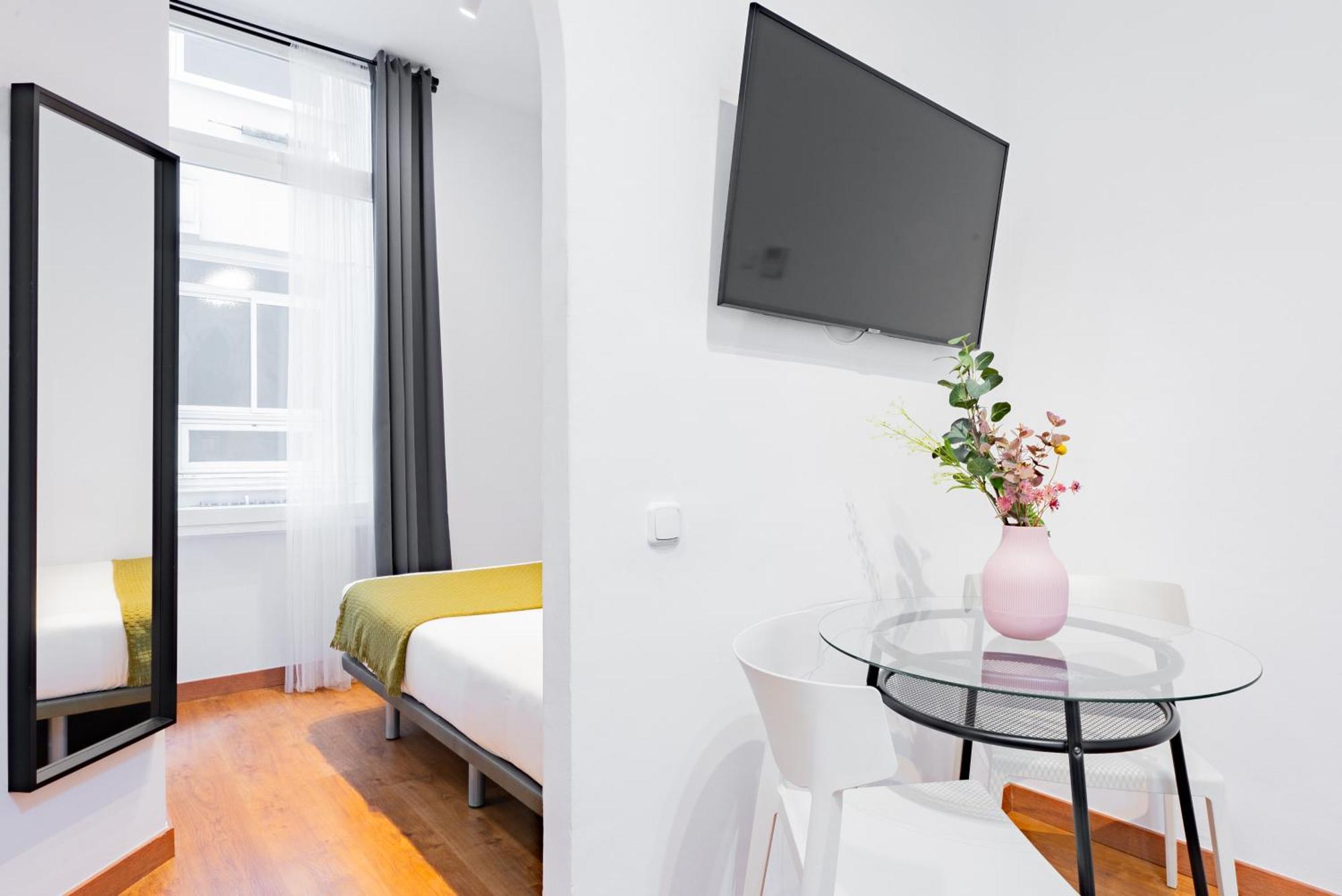 Smartr Madrid Gran Via 47 Lejlighedshotel Eksteriør billede